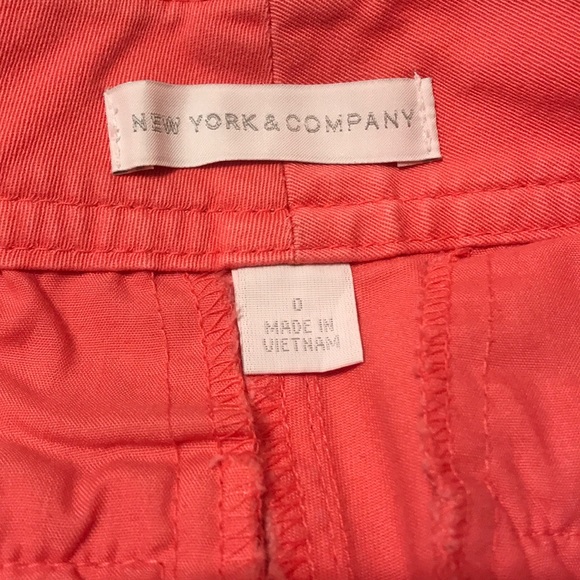 Coral New York & Company Shorts - Picture 3 of 6
